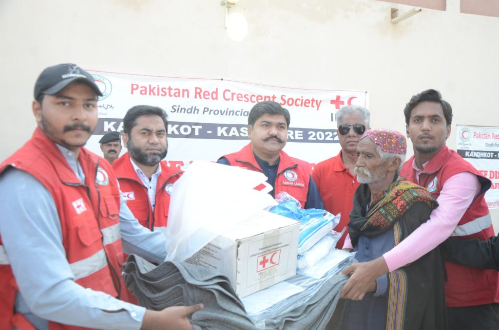 PRCS delivers relief supplies to flood-affected areas in Kashmore