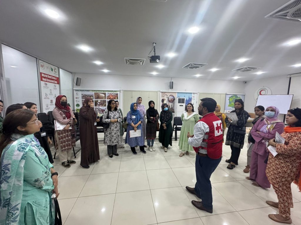 PRCS Sindh hosted Aga Khan University MSPH students for an interactive learning visit, showcasing public health initiatives, emergency response, and training programs to strengthen academic collaboration.
