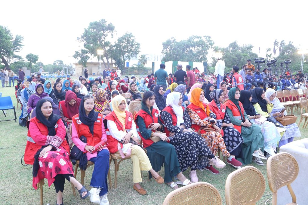 Pakistan Red Crescent Sindh Branch team at Governor’s House during Maarka-e-Haq celebrations