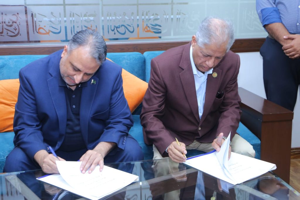 MOU signing ceremony between Red Crescent Sindh and Al-Kawthar University