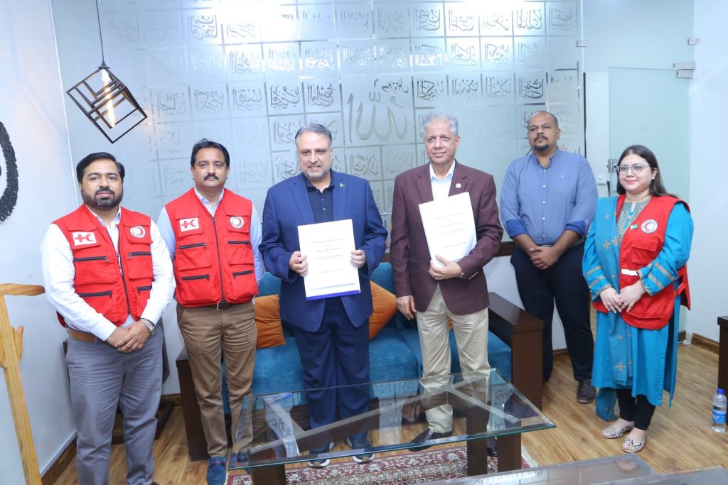 MOU signing ceremony between Red Crescent Sindh and Al-Kawthar University