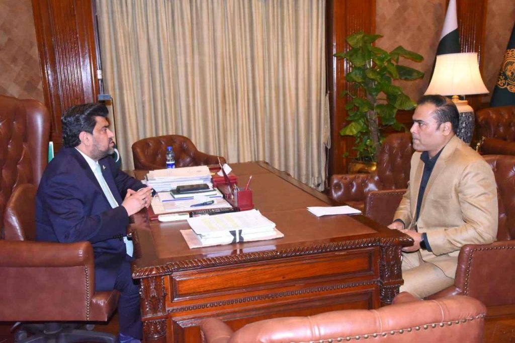 Governor Sindh Kamran Tessori meeting Chairman Rehan Hashmi at Governor’s House to discuss Red Crescent Sindh initiatives