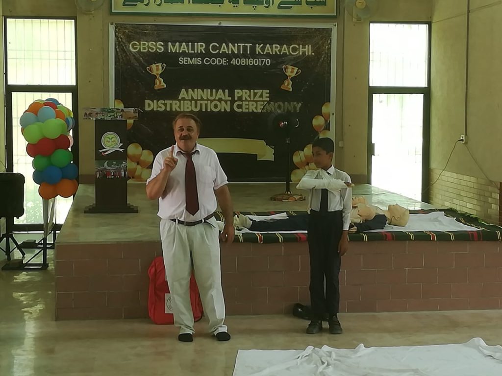 preparing to engage with the crowd.