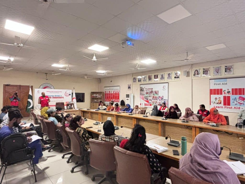 PRCS Sindh Climate and Youth Department representatives conducting awareness session for new health volunteers.