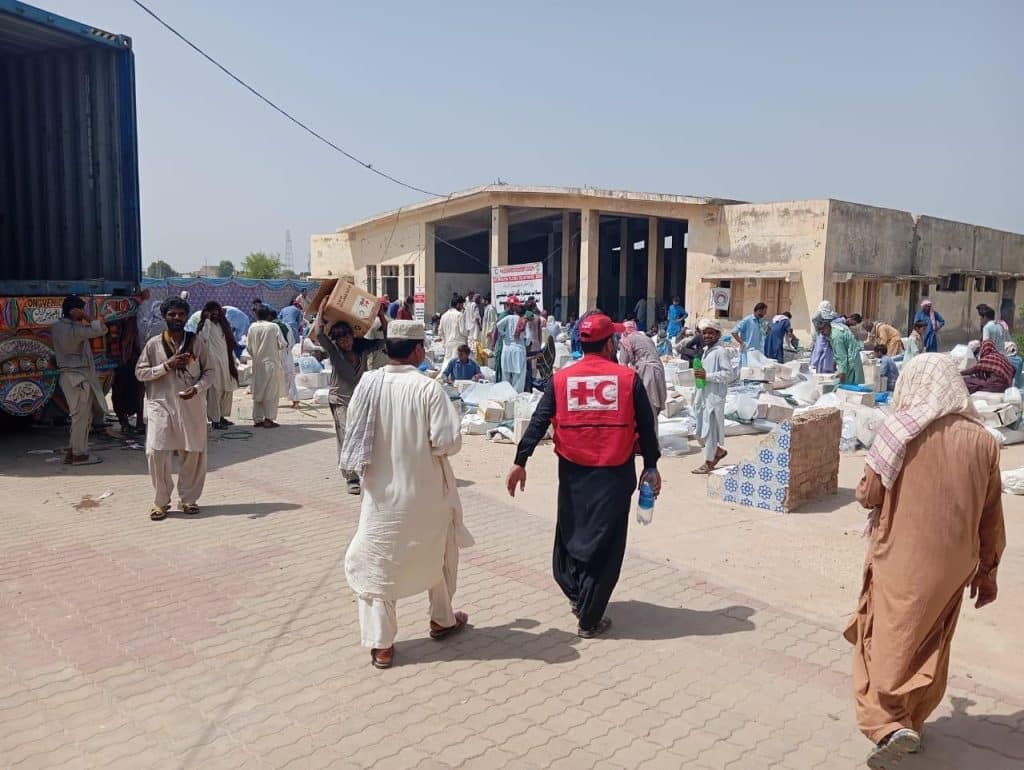 The Pakistan Red Crescent Sindh Provincial Disaster Management Team successfully distributed 284 Non-Food Items (NFIs)